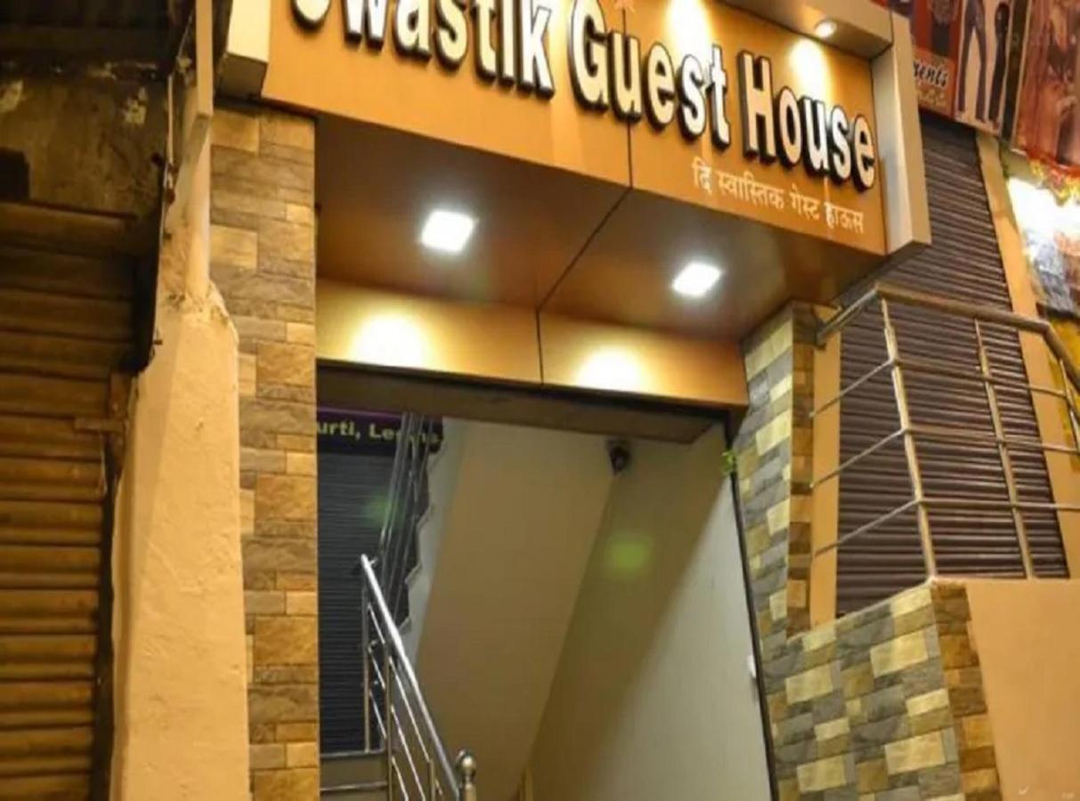 Swastik Guest House พาราณสี ภายนอก รูปภาพ